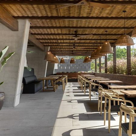 Hotel Sb Win 4 Sup Sant Feliu de Llobregat Bagian luar foto