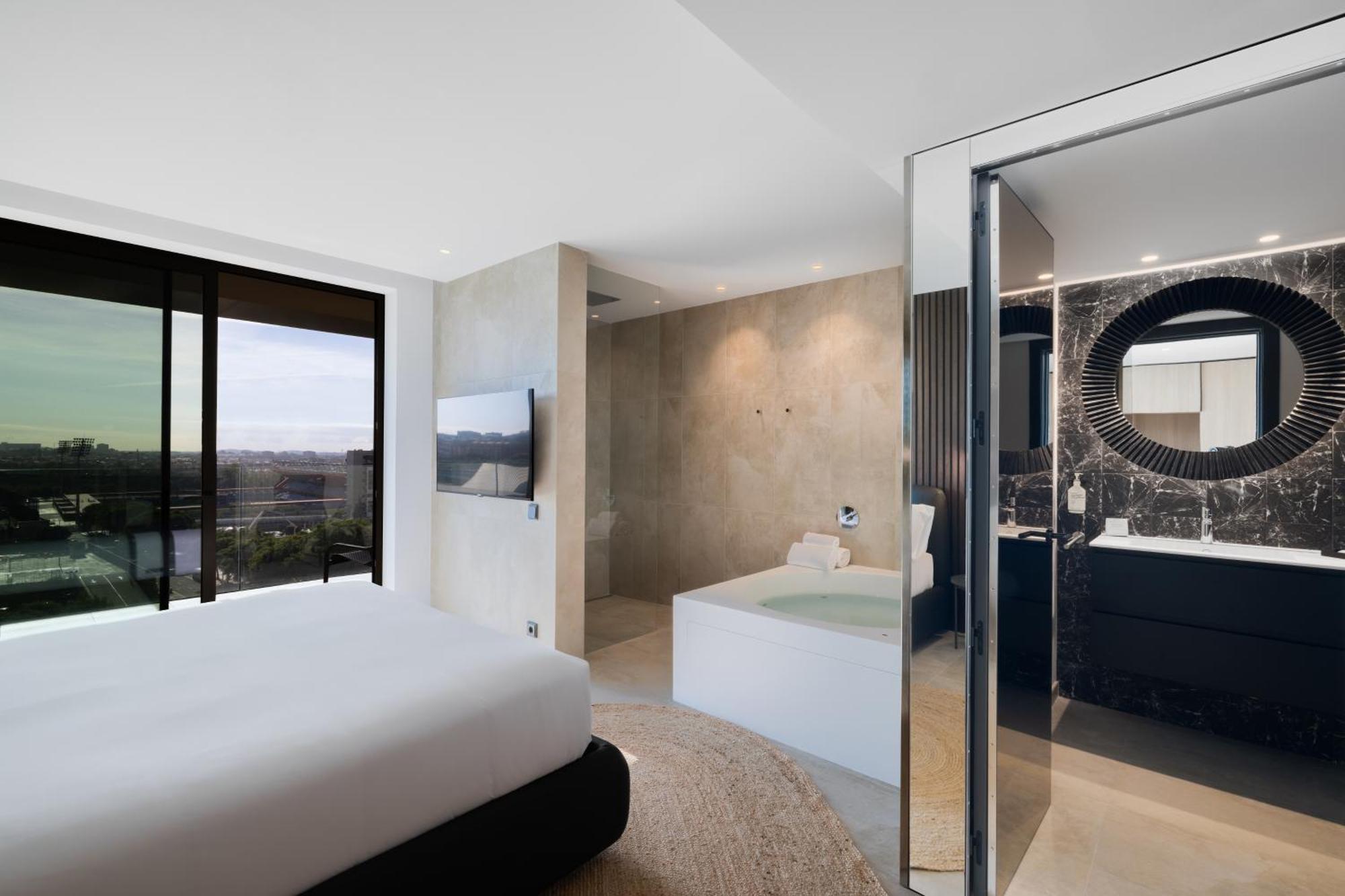 Hotel Sb Win 4 Sup Sant Feliu de Llobregat Bagian luar foto